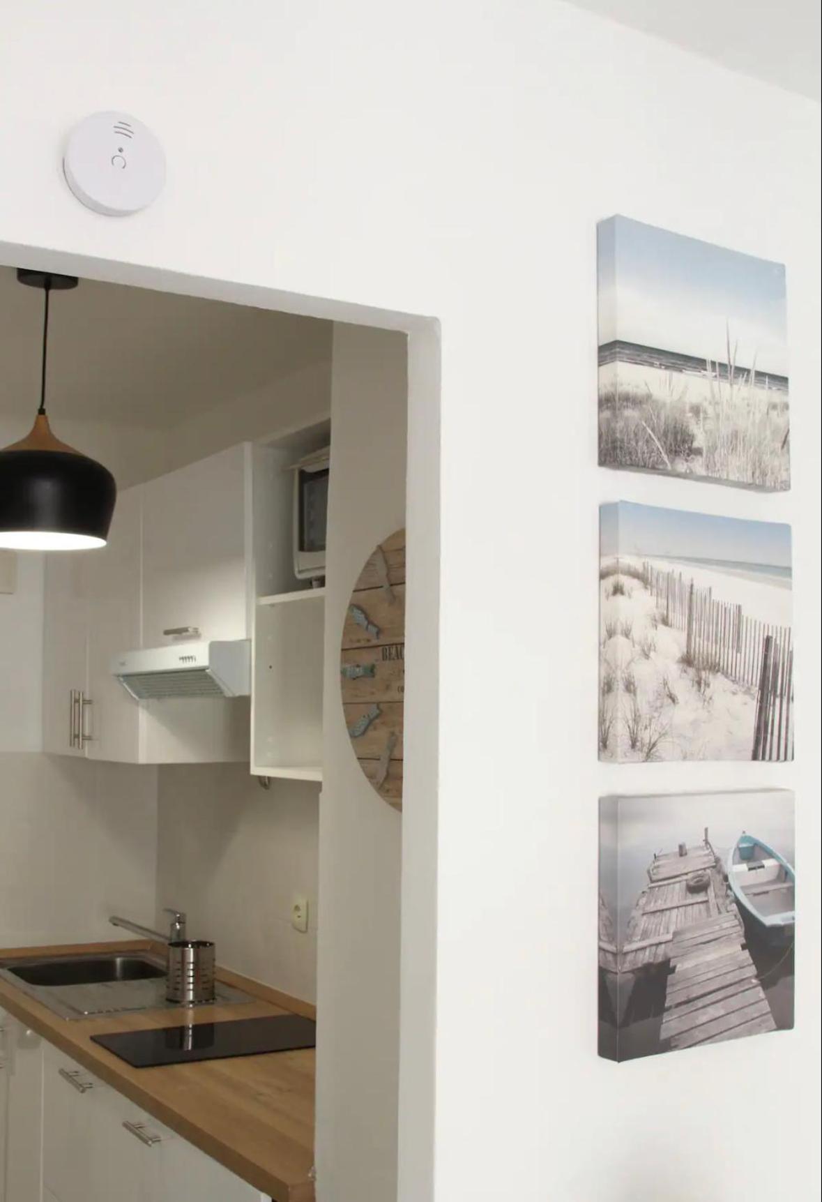 Beach Studio Juan Les Pins Apartment Антиб Екстериор снимка