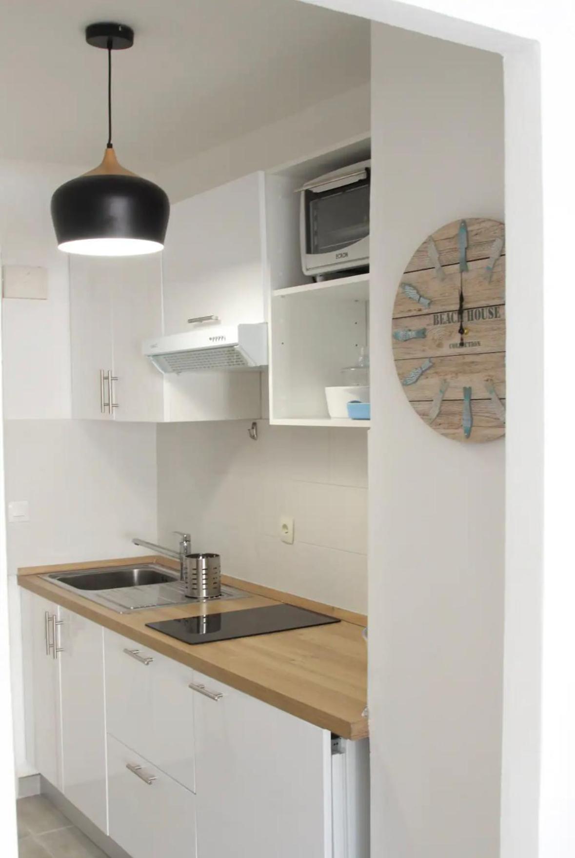 Beach Studio Juan Les Pins Apartment Антиб Екстериор снимка