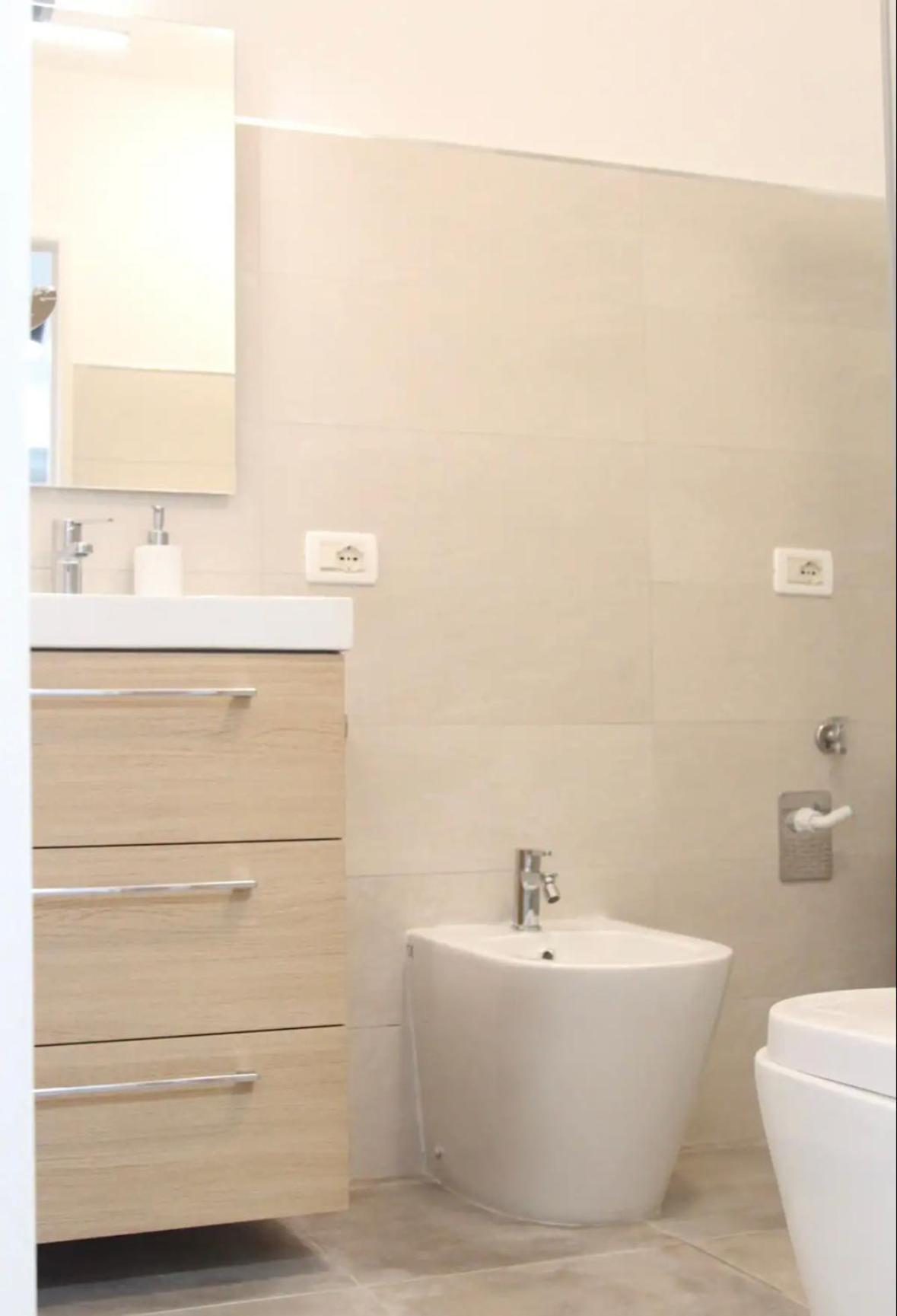 Beach Studio Juan Les Pins Apartment Антиб Екстериор снимка